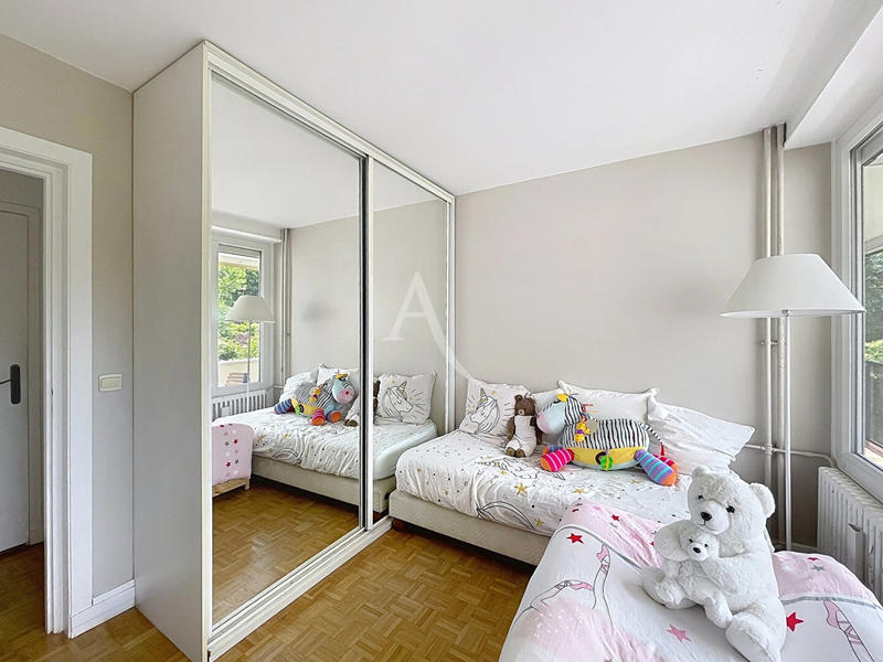 Appartement - 65 m² - 4 pièces