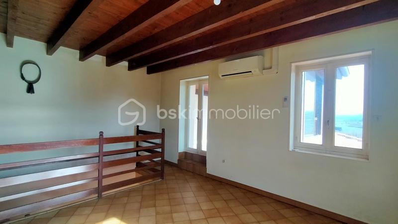 Maison - 131 m² - 7 pièces