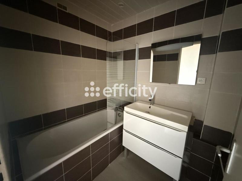 Appartement - 73 m² - 4 pièces