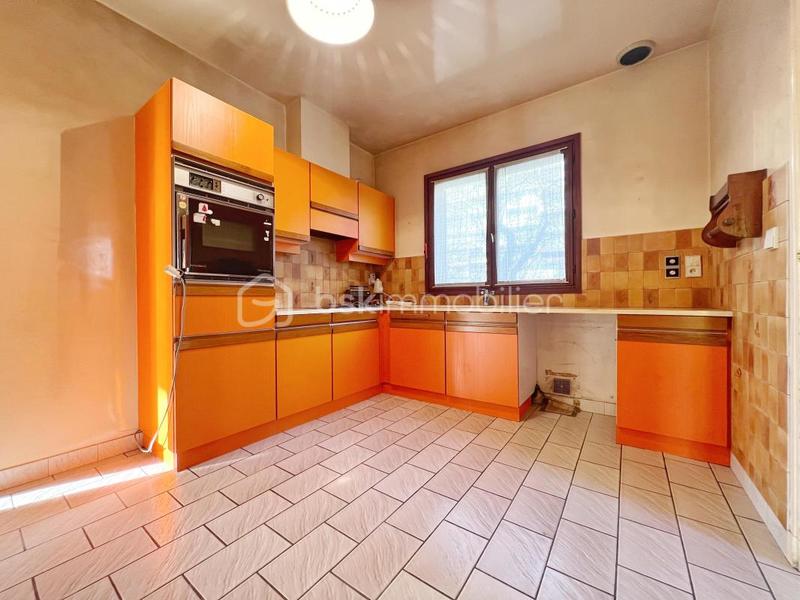 Maison - 152 m² - 7 pièces