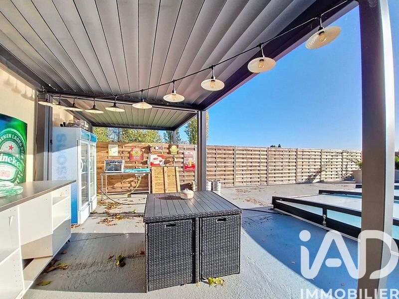 Maison - 186 m² - 7 pièces