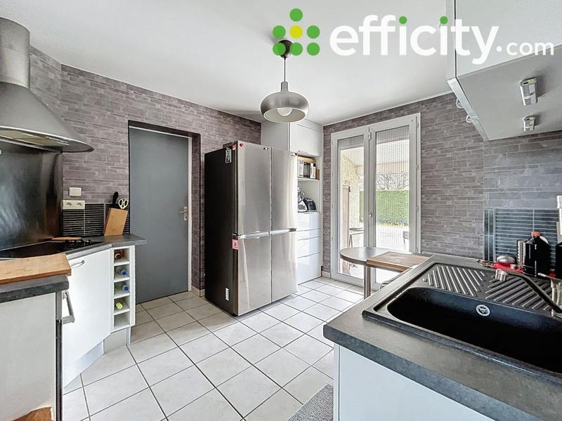 Maison - 104 m² - 4 pièces