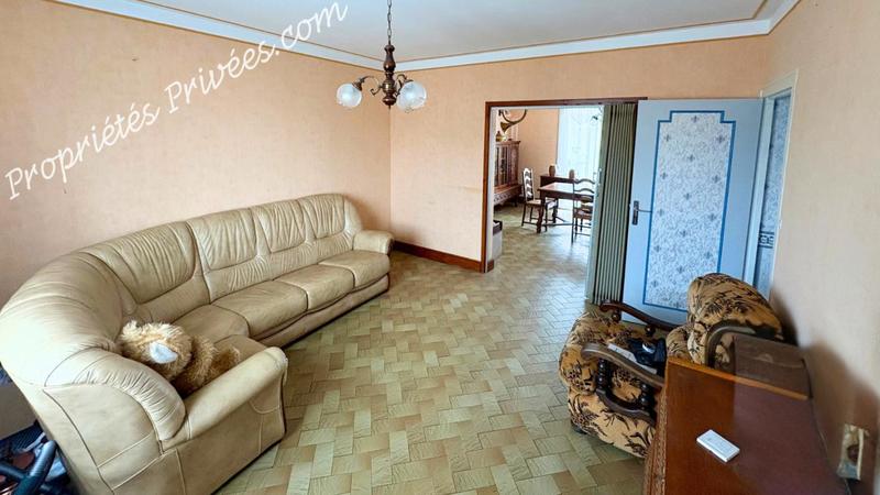 Maison - 129 m² - 10 pièces