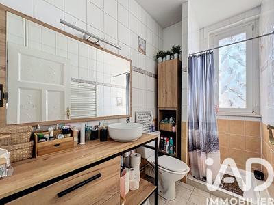 Appartement - 72 m² - 4 pièces