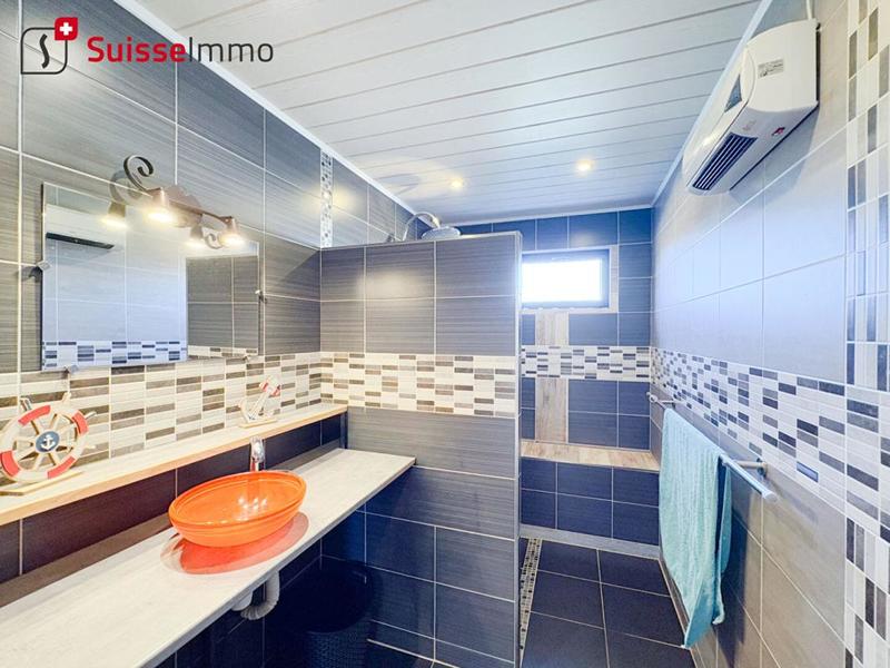 Maison - 166 m² - 6 pièces