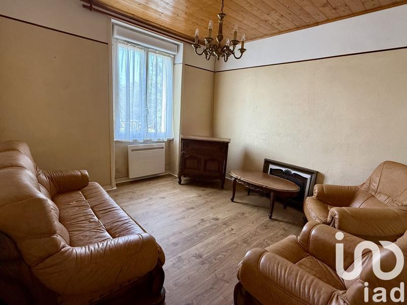 Maison - 98 m² - 5 pièces