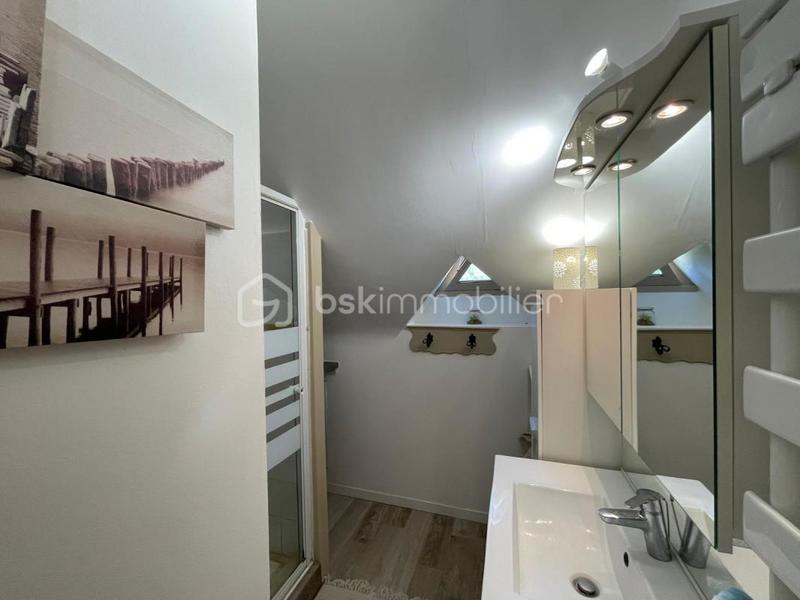 Maison - 127 m² - 7 pièces