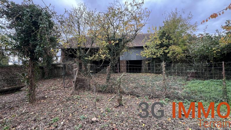 Terrain constructible - 1 172 m²