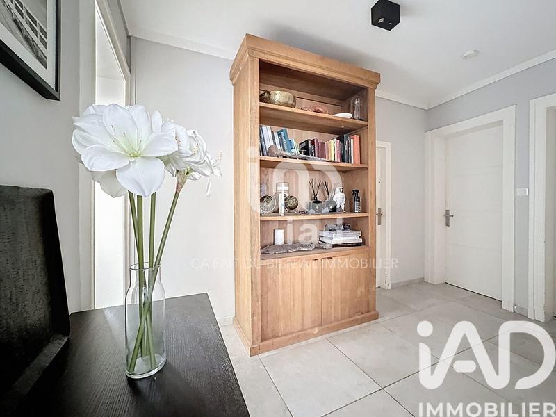 Appartement - 84 m² - 3 pièces