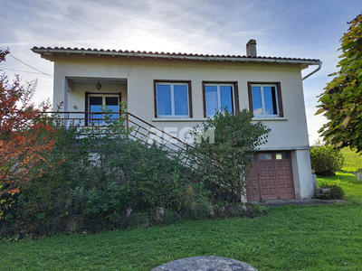 Maison - 106 m² - 5 pièces