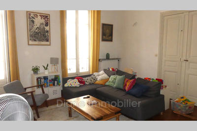 Appartement - 162 m² - 6 pièces