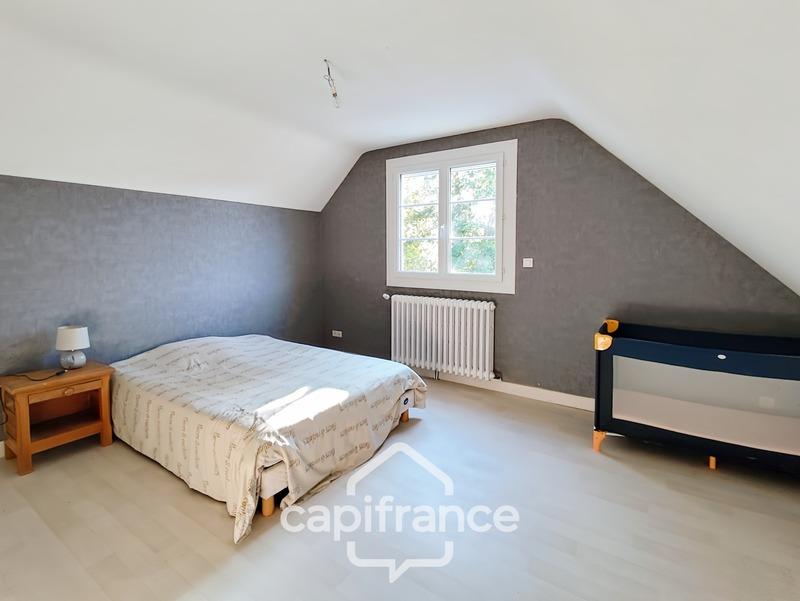 Maison - 157 m² - 7 pièces