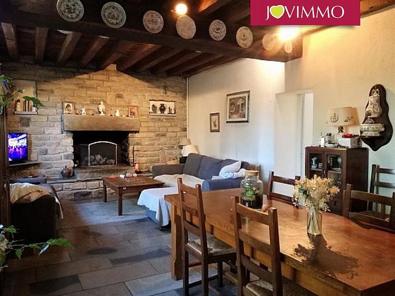 Maison - 218 m² - 8 pièces