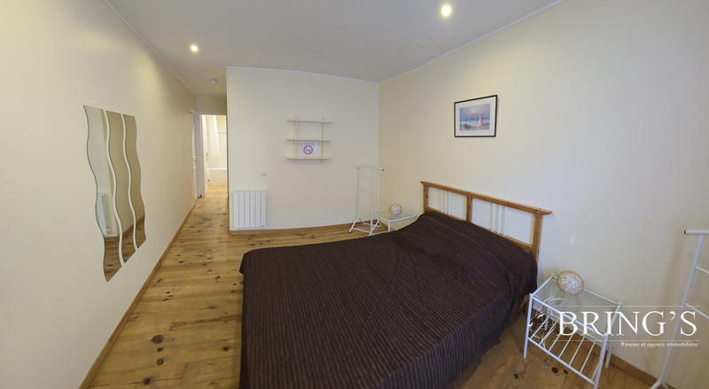 Maison - 80 m² - 6 pièces