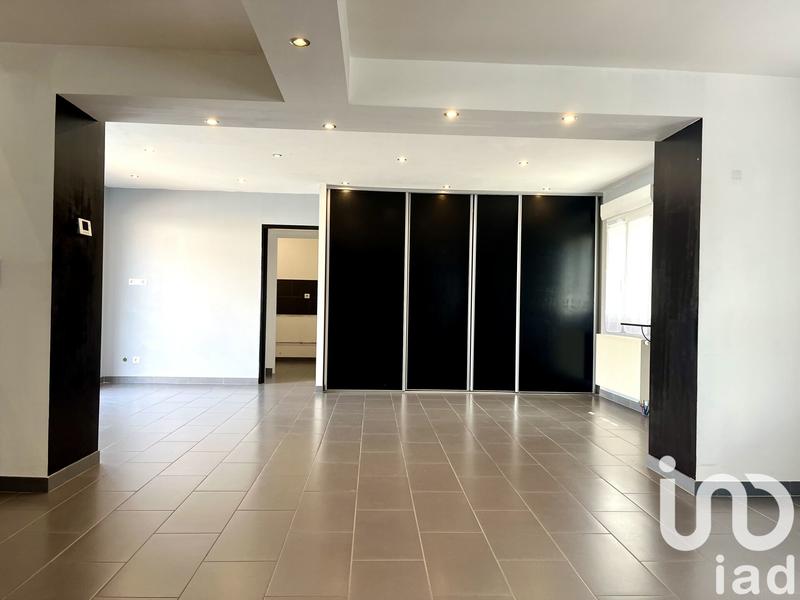 Maison - 121 m² - 5 pièces