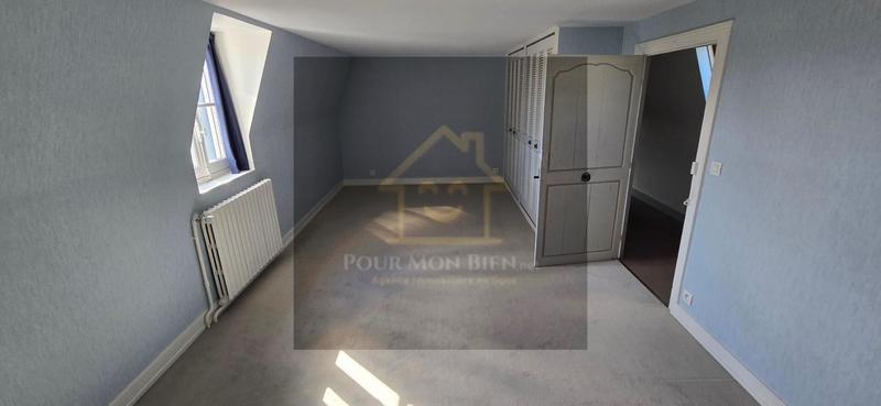 Hôtel particulier - 300 m² - 10 pièces