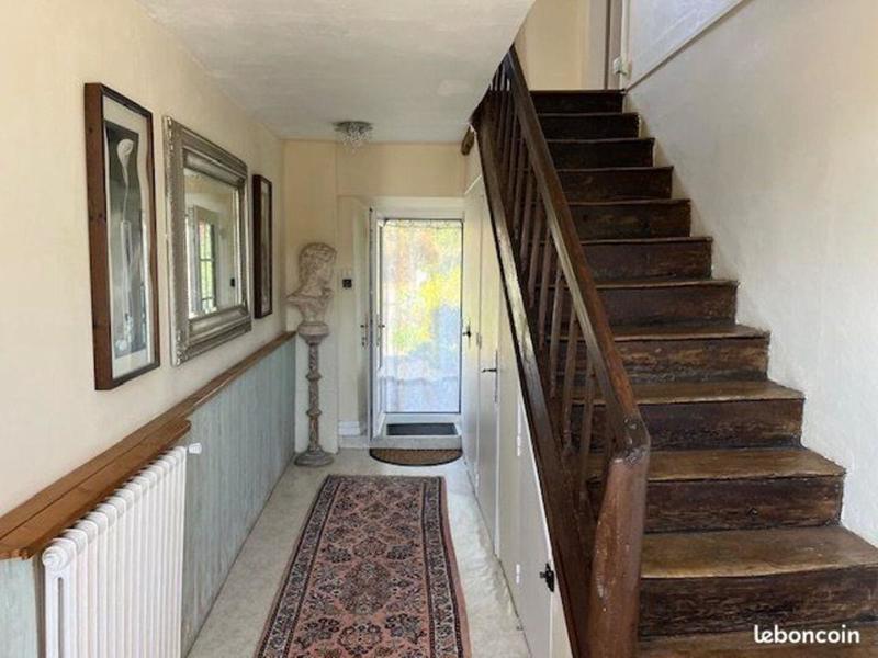 Maison - 213 m² - 8 pièces