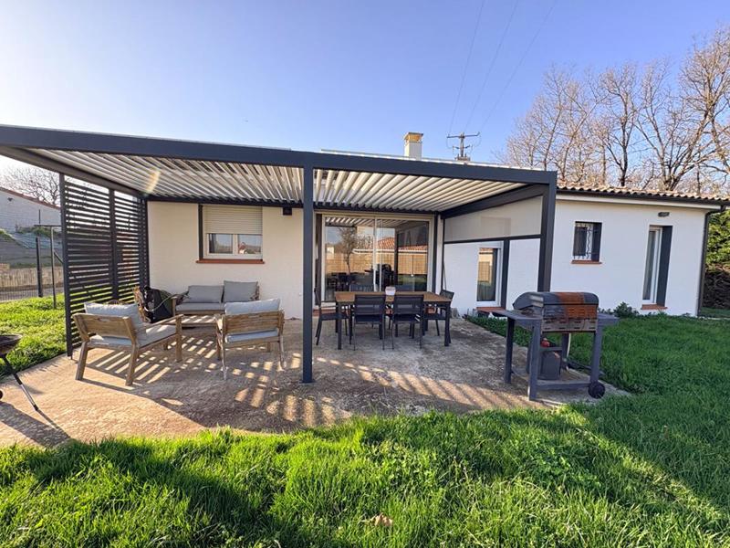 Maison - 96 m² - 4 pièces