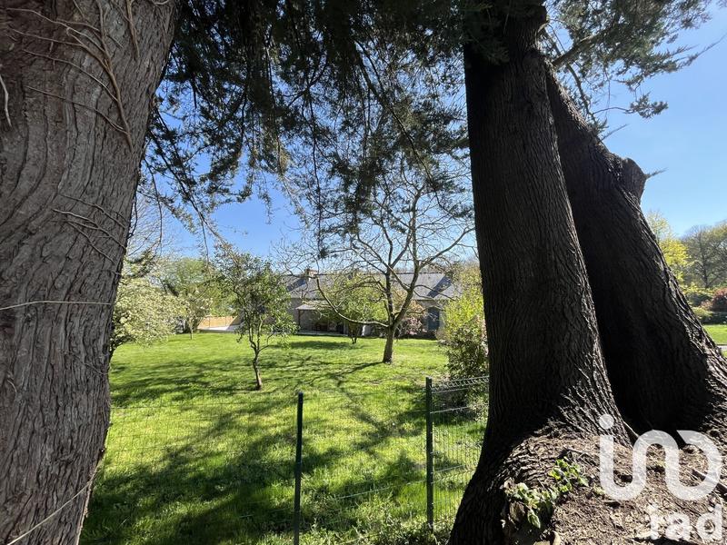 Maison - 176 m² - 9 pièces