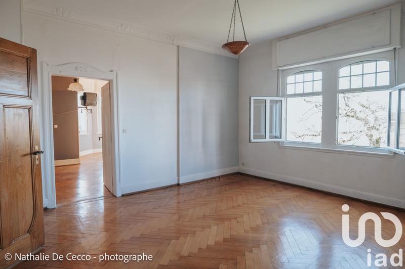 Maison - 288 m² - 8 pièces