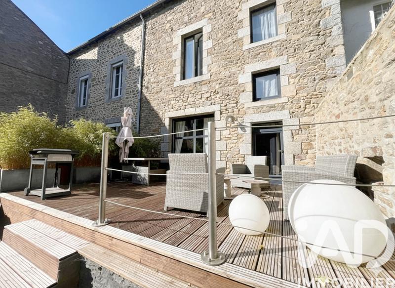 Maison de ville - 133 m² - 5 pièces