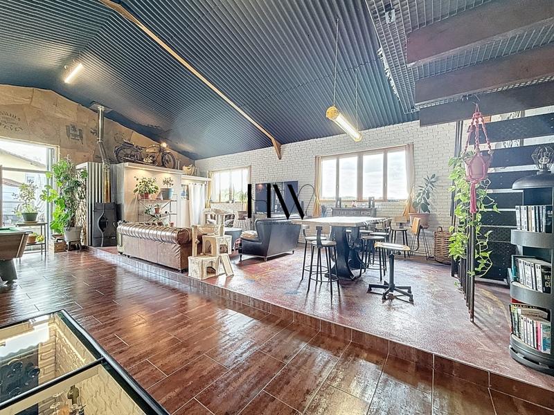 Maison - 170 m² - 5 pièces