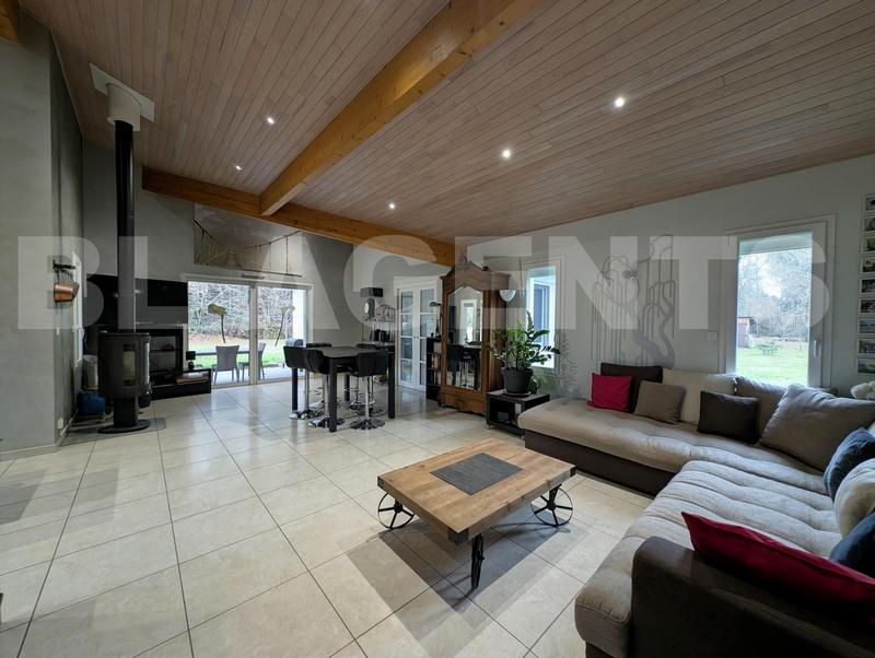 Maison contemporaine - 127 m² - 5 pièces