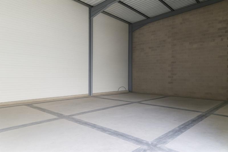 Local d'activité / Entrepôt - 294 m²