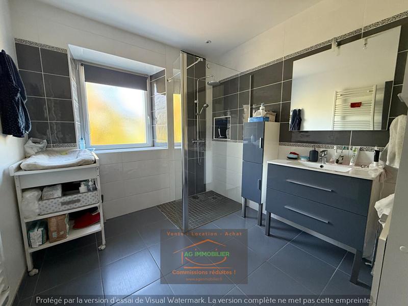 Maison - 143 m² - 6 pièces