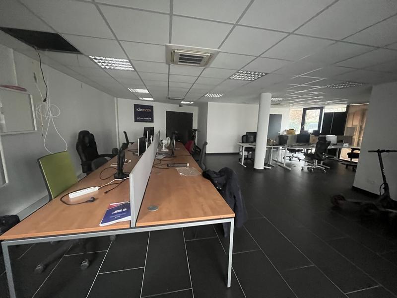 Local commercial - 116 m²