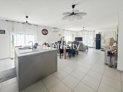 Pavillon - 88 m² - 4 pièces