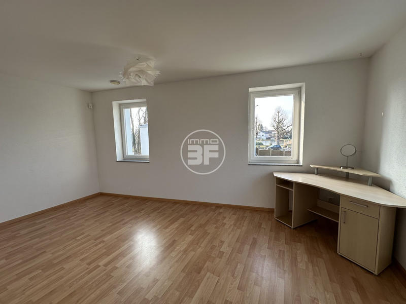 Maison - 400 m² - 7 pièces