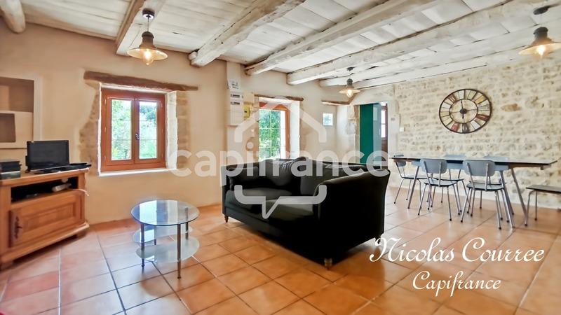 Maison - 202 m² - 5 pièces