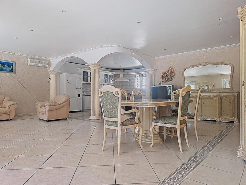 Villa - 120 m² - 4 pièces