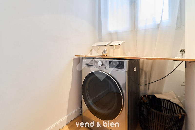 Maison - 102 m² - 4 pièces