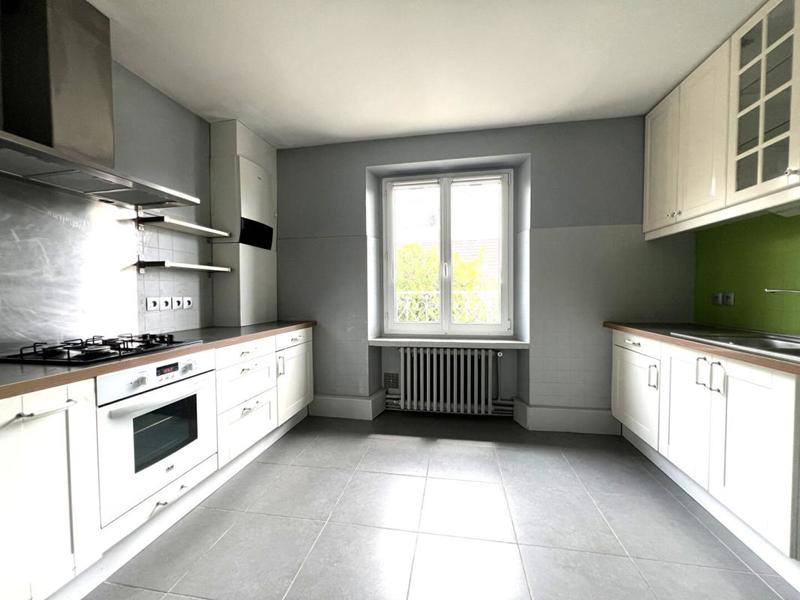 Maison - 125 m² - 5 pièces