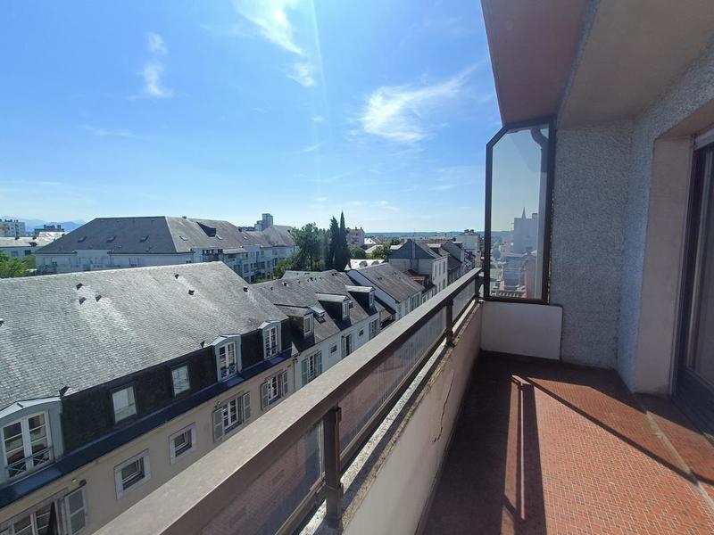 Appartement - 96 m² - 4 pièces