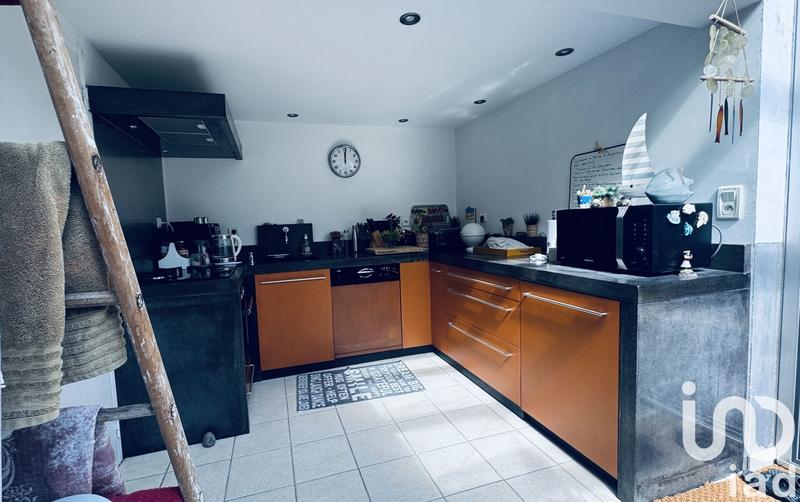 Maison - 100 m² - 6 pièces