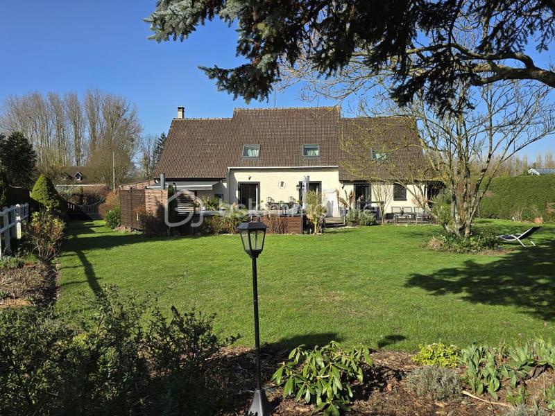 Pavillon - 155 m² - 6 pièces