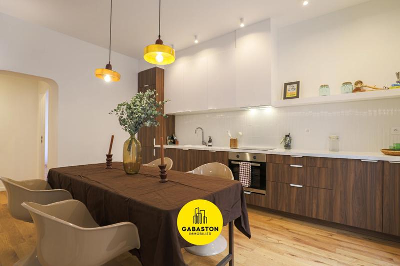 Appartement - 70 m² - 3 pièces