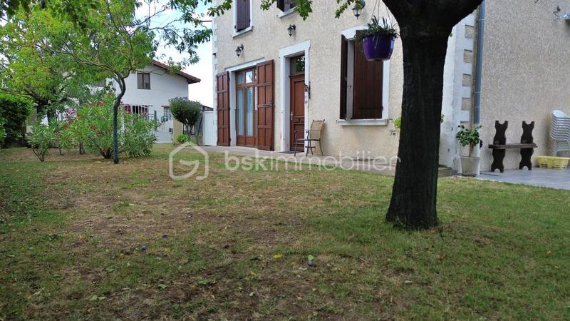 Maison de campagne - 223 m² - 10 pièces