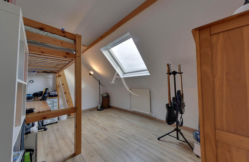 Maison - 115 m² - 5 pièces