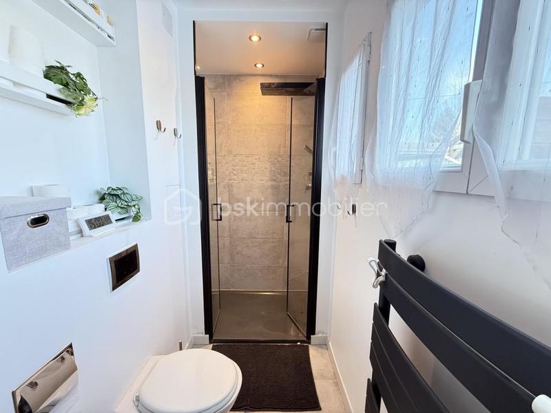 Propriété - 150 m² - 5 pièces