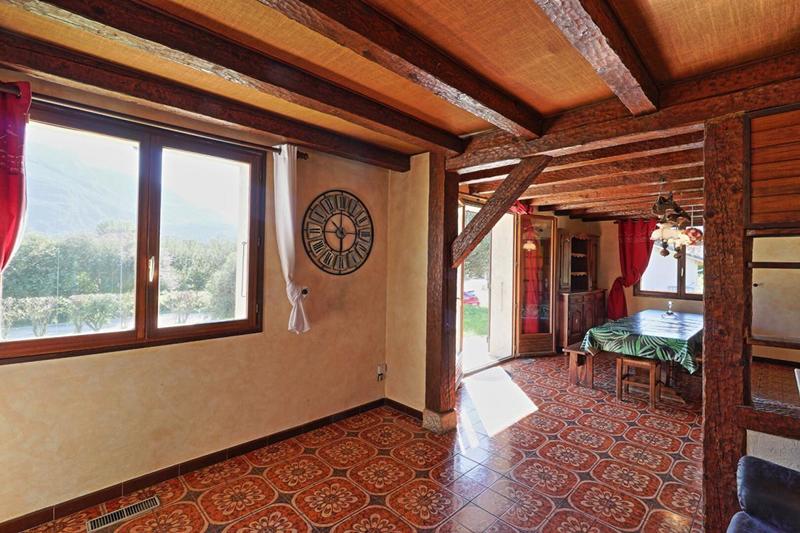 Maison - 97 m² - 4 pièces