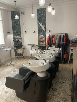 Fonds de commerce - 75 m²