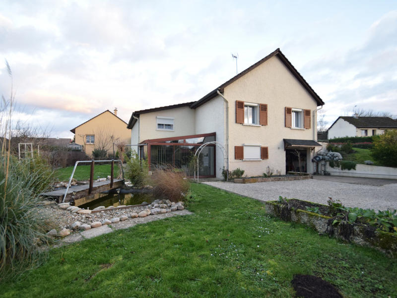 Maison - 122 m² - 5 pièces