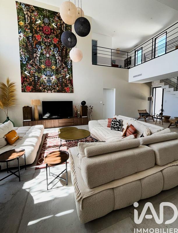 Maison de maîtres - 212 m² - 6 pièces