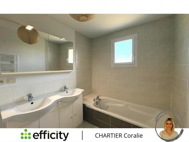 Maison - 95 m² - 6 pièces