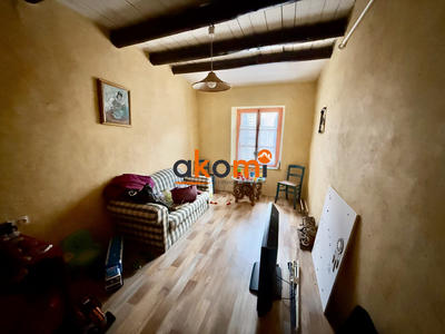 Maison - 93 m² - 4 pièces