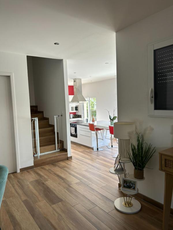 Villa - 130 m² - 6 pièces